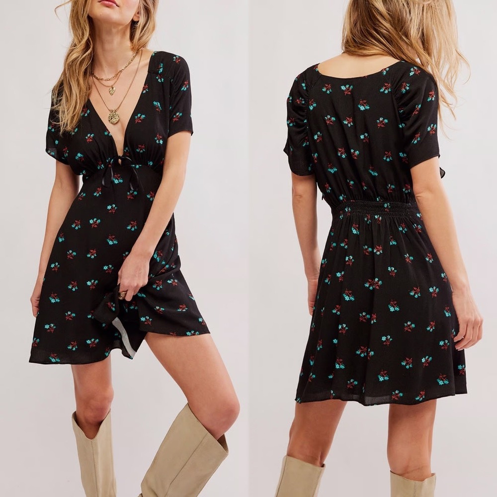 Free People Everyones Favorite‎ Mini Dress Small Black Floral V Neck Bow Zip NWT